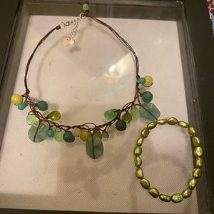 Necklace/bracelet